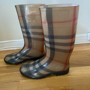 Authentic Burberry Rain Boots